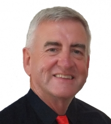 PETER LYONS
